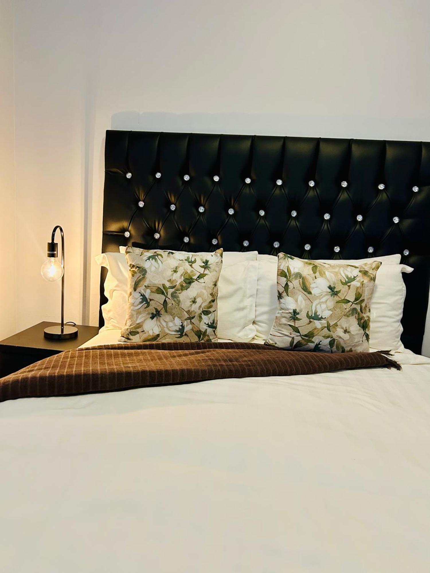 Skyfly Bed & Breakfast Manzini Ngoại thất bức ảnh
