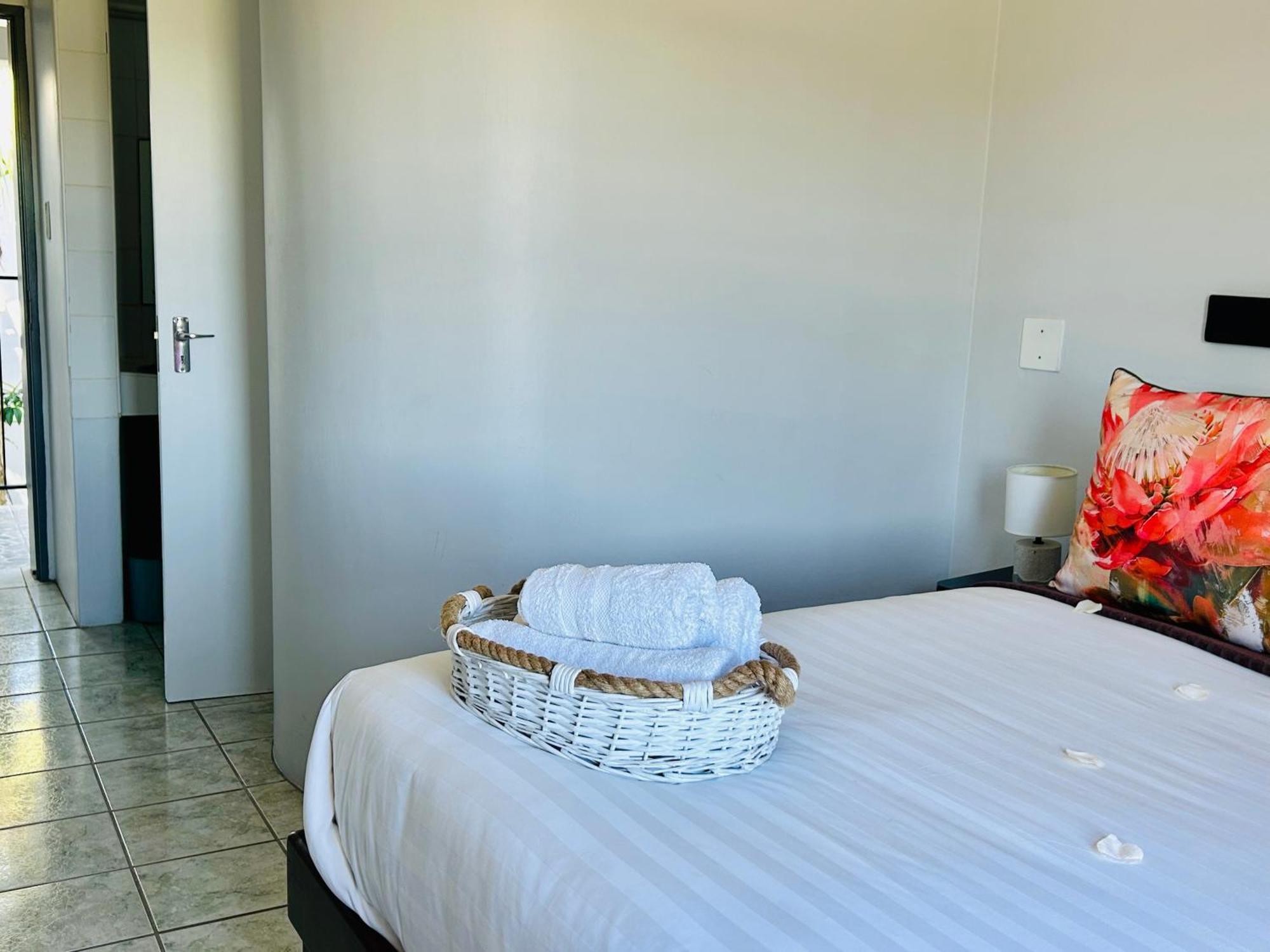 Skyfly Bed & Breakfast Manzini Ngoại thất bức ảnh